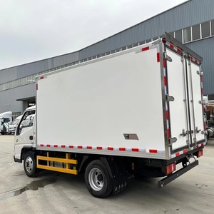 Camionnette frigorifique miniature diesel manuelle JMC pour le transport de légumes et de fruits - Boîte et joints de porte personnalisés inclus - Product Image 6