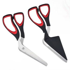 <span class=keywords><strong>Tijeras</strong></span> Cortadoras de Pizza con Mango Ergonómico y Espátula Integrada para Cortar Pizzas Finas, Crujientes <span class=keywords><strong>o</strong></span> Profundas de Forma Eficiente - Product Image 4