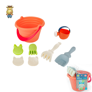 Ensemble de seaux de plage pour enfants, 8 pièces, avec arrosoir, râteau, pelle, moules d'animaux, jouets d'été - Product Image 4