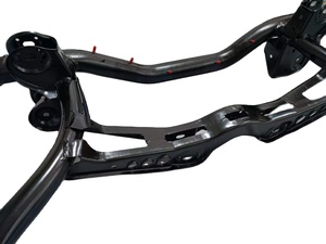 Soporte de Motor Directo de Fábrica, Piezas de Repuesto Automotrices Más Vendidas, OEM 1K0505 315BB, Viga del Eje Trasero - Product Image 1