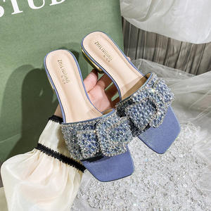 Zapatillas de perlas de diamantes de imitación con tacón de bloque bajo de 3 <span class=keywords><strong>cm</strong></span> para mujer, sandalias, zapatillas deslizantes, zapatos de mujer, zapatillas con lazo, sandalias, <span class=keywords><strong>calzado</strong></span> de mujer - Product Image 2