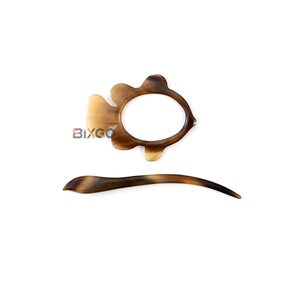 Épingle à châle en corne de buffle naturelle, forme poisson, faite à la main, écologique, pour mariage, pince à cheveux et clip, unisexe, artisanale, export Vietnam - Product Image 2