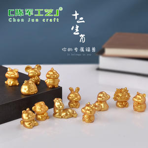 เว่ยเจินจุน ผลิตงานฝีมือจากเรซิ่นสีทอง รูปปั้นสัตว์มงคลตามจักรราศีจีน 12 นักษัตร: หนู, วัว, เสือ, กระต่าย, มังกร, งู, ม้า - Product Image 2