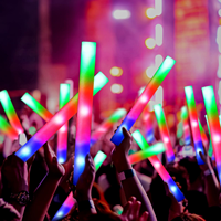 Bâtons lumineux en mousse néon LED Neon Glo, 3 baguettes coniques colorées clignotantes pour mariages, anniversaires, concerts, fêtes d'Halloween, en vrac