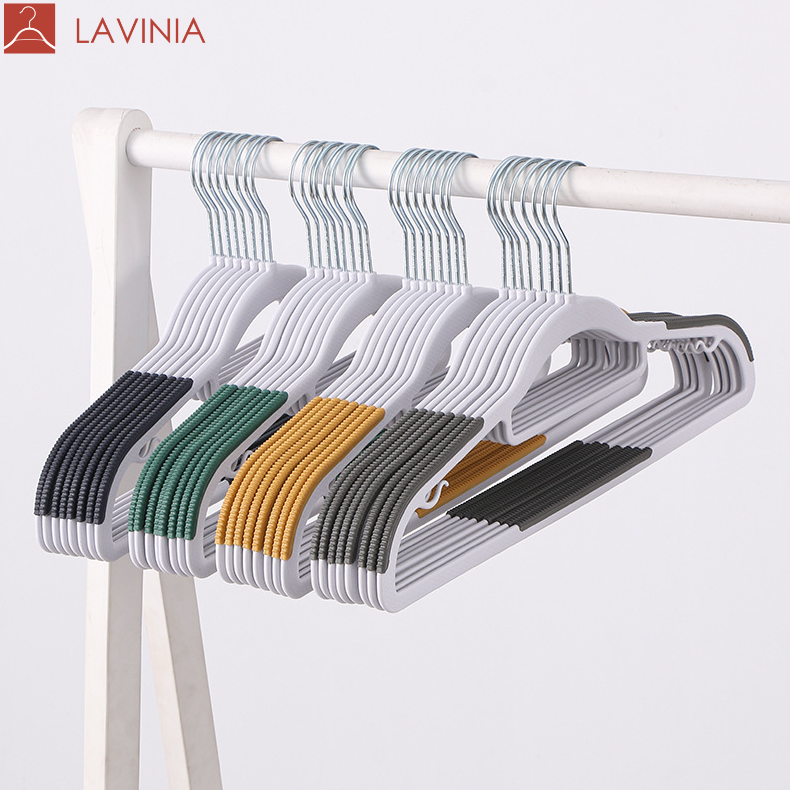 Lavinia Plastic Hanger Black Grey Color