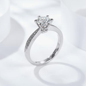 Anillo de moissanita de plata de ley S925 de 1 quilate, banda de boda romántica para mujer, regalo perfecto para novia, <span class=keywords><strong>prometida</strong></span> - Product Image 4