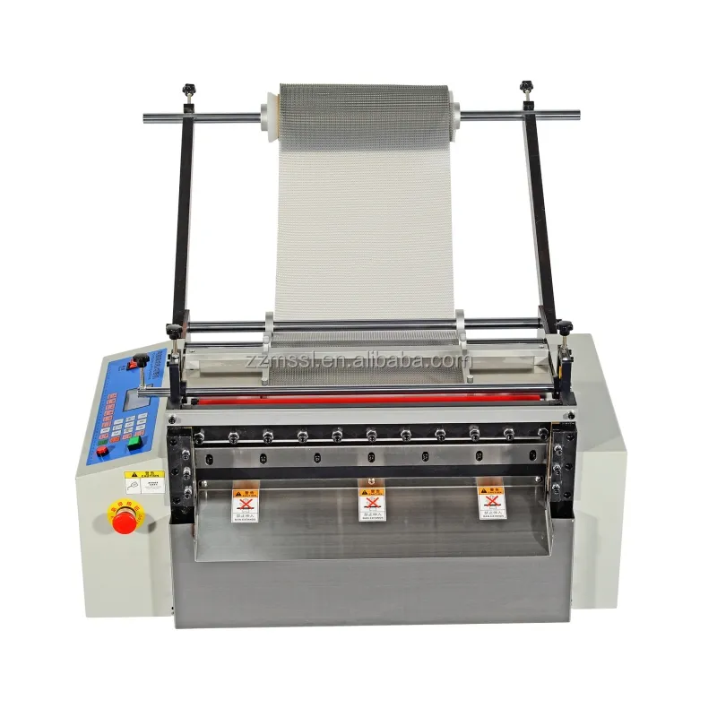 Machine de découpe de feuille plastique papier Pvc rouleau découpeuse ordinateur Non-tissé tissu coupe rouleau à feuilles Machine de découpe