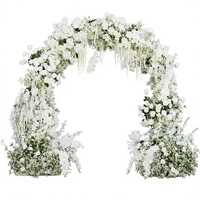 Gapura Pernikahan Buatan Warna Putih BBGS, Latar Belakang Bunga Buket Mawar Hydrangea Ramah Lingkungan, Kain Sutra Buatan Tangan Murni untuk Panggung Acara