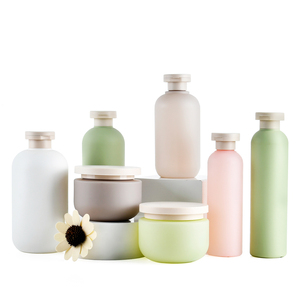 Bocaux en plastique <span class=keywords><strong>vert</strong></span> HDPE écologiques personnalisés de 200 ml à 500 ml pour <span class=keywords><strong>shampoing</strong></span> et lotion corporelle avec option masque facial - Product Image 1