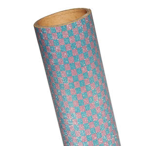 Film d'emballage en plastique de différentes couleurs pour chaussures, vinyle scintillant, laminage brillant, autocollant de voiture, rouleau de film pailleté en aluminium PVC - Product Image 1