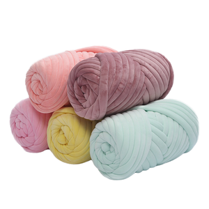 Hot bán 100% <span class=keywords><strong>polyester</strong></span> Jumbo siêu Chunky Iceland lưu động băng sọc sợi đặc biệt ưa thích sợi cho dệt và đan - Product Image 1