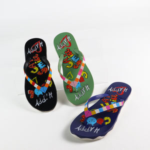 Nouveau design de chaussures pour femmes sandales sexy à bas prix avec <span class=keywords><strong>claquettes</strong></span> pour femmes - Product Image 4