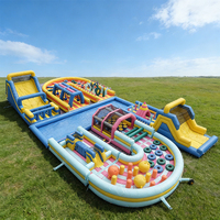 Nouveauté Lilytoys : Parcours d'obstacles gonflable Mega Run pour enfants et adultes, grand parcours d'obstacles avec piscine pour l'extérieur