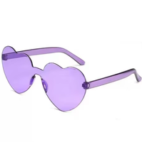 Amour coeur forme lunettes de soleil femmes sans monture cadre saint valentin coloré lunettes de soleil femme rouge rose jaune nuances voyage