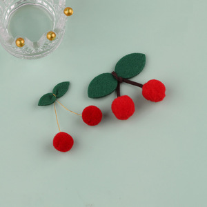 Bordure en pompons de cerisier non tissés avec fil doré pour pinces à cheveux, accessoires vestimentaires, ornements décoratifs Printemps 2024 Yiwu - Product Image 5