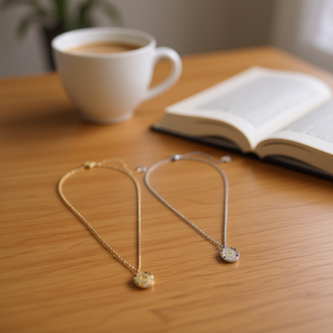 Collar con Colgante en Forma de C, Oro, Plata, Acero Inoxidable, Engaste Pavé, Circonita Cúbica, Minimalista, para Uso Diario, Unisex, Regalo - Product Image 3