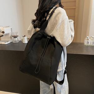 Mochila Unisex RUIQUWIN 2026 de Gran Capacidad con Cierre de Cremallera, Impermeable, Resistente, Transpirable y Ligera, para Deportes, Viajes y Natación - Product Image 2