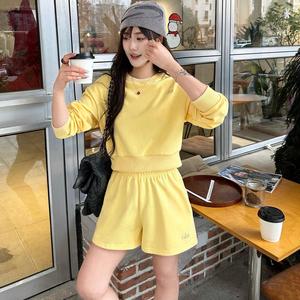 เสื้อผ้าฤดูร้อน Al0 <span class=keywords><strong>Netflix</strong></span> and Chill กางเกงขาสั้น เสื้อผ้าผู้หญิง ชุดวิ่งออกกำลังกายสำหรับผู้หญิง ชุดกีฬา กางเกงขาสั้นสำหรับผู้หญิง Atletismo - Product Image 3