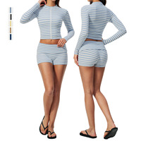 Ensemble de yoga 2 pièces pour femme, veste de sport rayée à col montant et fermeture éclair intégrale, short de fitness à taille élastique pliable, tenue de sport pour la course et la gym