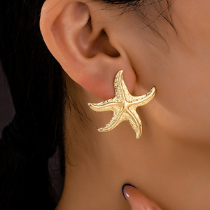 Été Femmes Plaqué Or Style Océan Plage Bord de Mer Vacances Étoile de Mer Boucles d'oreilles Femmes Mignon Étoile de Mer Boucles d'oreilles Bijoux Cadeaux - Product Image 3