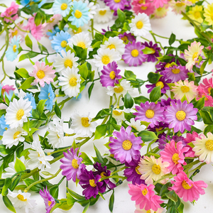 Guirlandes de marguerites artificielles en soie, décoration florale 100cm 200cm, plante suspendue murale d'intérieur, légère, pour la décoration de la maison - Product Image 3