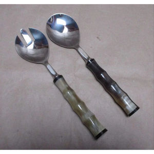 Elegante juego de cuchara y tenedor para ensalada de acero inoxidable con mango decorativo de resina, perfecto para servir ensaladas, pasta, frutas, bocadillos, precio al por mayor. - Product Image 2