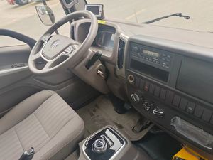 Nouveau camion frigorifique diesel manuel de haute qualité à très longue portée - Product Image 3