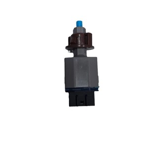 Interruptor de Luz de Freno Toyota 84340-49075 12V para Corolla Levin RAV4, Pieza de Repuesto - Product Image 5
