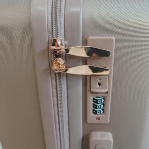 Elegante 7 peças de 32 polegadas ABS Trolley Bag Set leve poliéster forrado sacos de viagem para mulheres ocupado on-the-go estilo de vida - Product Image 3