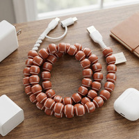 Kabel Charger HP 3 in 1 Trendy American Football Berhias Manik-manik, USB-C Fast Charging, Hadiah Unik untuk Penggemar Olahraga, untuk iPhone dan Android