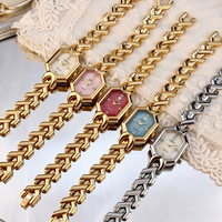 Montre pour femme avec boîtier carré en or, décorée de strass, cadran serti de diamants, style hip-hop, montre-bracelet à quartz PRO27