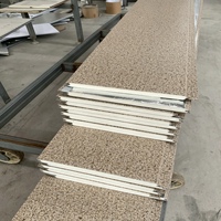 Panneaux muraux sandwich en PU, système de murs extérieurs, panneaux métalliques décoratifs de 20 mm pour les bâtiments de bureaux et les projets commerciaux