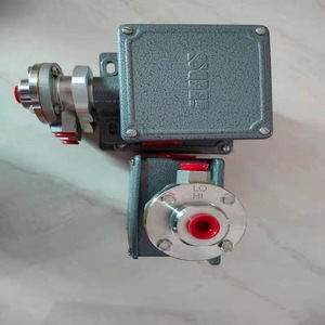 สวิตช์แรงดัน Sor Thor เกลียว G1/2 รุ่น 102W1 EE603 P1 C1A สำหรับสายเคเบิลอเมริกัน - Product Image 5