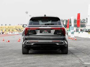 Descuento de <span class=keywords><strong>coches</strong></span> de lujo usados, <span class=keywords><strong>coches</strong></span> de <span class=keywords><strong>segunda</strong></span> <span class=keywords><strong>mano</strong></span>, Hongqi, modelo 2023, Facelift 690Km, coche eléctrico de <span class=keywords><strong>siete</strong></span> asientos para adultos a la venta - Product Image 3