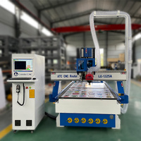Machine de découpe CNC à couteau oscillant Leeder pour mousse EVA, routeur CNC pour bois avec couteau oscillant