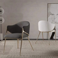 Chaises de salle à manger au design nordique, revêtement en velours, pieds en acier inoxydable doré
