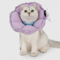 Collier Élisabéthain pour Chat et Chien, Rembourré en Coton PP Doux en Forme de Fleur, Réglable, Anti-Léchage et Anti-Morsure, pour la Récupération Post-Opératoire et la Guérison des Plaies