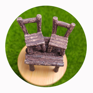Mini table et 2 chaises, accessoires pour maisons de poupées, figurines miniatures pour jardins féériques - Product Image 3