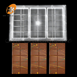 Molde de policarbonato de 3 cavidades para barras de chocolate estilo Dubai, molde para dulces de pistacho, herramientas de decoración de pasteles para el Día de San Valentín, utensilios de repostería para cocina - Product Image 1