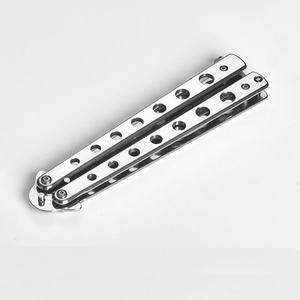 Cuchillo Plegable Portátil de Acero Inoxidable, Personalizable ODM DIY CSGO, Multiusos para Camping, con 3 Años de Garantía para Uso en Exteriores - Product Image 4