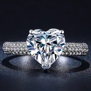 Wholesale fashion custom crystal women diamond heart wedding rings for engagement jewelry gifts