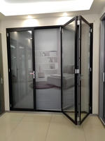 Nuevo diseño automático de levitación magnética plegable puerta del hogar de doble vidrio Interior de aluminio puerta corredera
