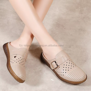 Slippers for Women for Summer Outdoor Wear New Versatile Hollow <b>Soft</b>-Soled Slip-on Casual <b>Shoes</b> - Product Image 4