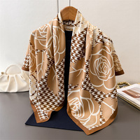Écharpes en soie imprimées fleuries à la mode, châles à motif pied-de-poule pour femmes, doux et grands (90*90CM), en polyester effet soie