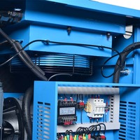 Compresseur d'air à vis silencieux et lubrifié, refroidi par air et alimenté en courant alternatif, faible niveau sonore (55-62 dB(A)), adapté à l'intérieur, avec réservoir d'air intégré