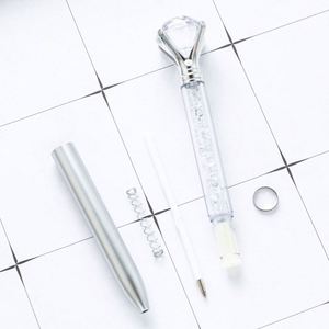 Stylos en cristal personnalisés en gros avec recharge, stylos à pointe diamantée avec encre noire pour le bureau, l'école, la maison et les cadeaux - Product Image 4