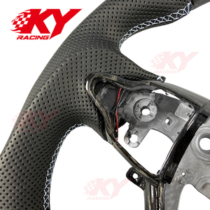 Volant sport en fibre de carbone forgée avec LED personnalisées pour Hyundai Elantra N I30N I20N Veloster N Kona N 2018-2026 - Product Image 2