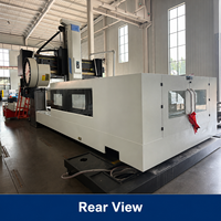 Centre d'usinage CNC à portique de type 4220 avec broche à engrenages BT50 pour usinage intensif de moules automobiles