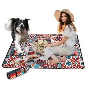 Customizable Design Outdoor Reusable Pet Camping Bed Warm Beach Playing Waterproof Foldable Travel Mattress For Dog Beds