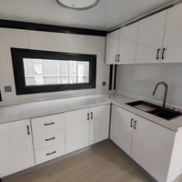 Maison préfabriquée extensible en conteneur à toit incliné imperméable - Villa capsule, maison familiale mobile préfabriquée portable de petite taille